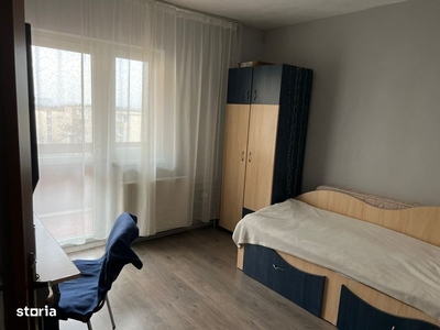 Închiriez o camera în apartament cu 3 camere în Cluj-Napoca