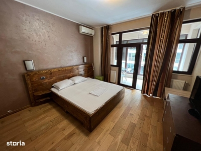 Mamaia, langa hotel Regal | 3 camere, balcon inchis, ideal investitie