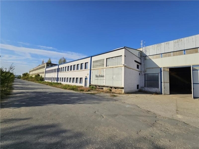 Spatiu Industrial, Clasa B, 2900 mp, Cluj Est Someseni de inchiriat