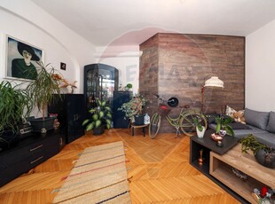 Apartament 2 camere vanzare in casă vilă Brasov, Centrul Istoric