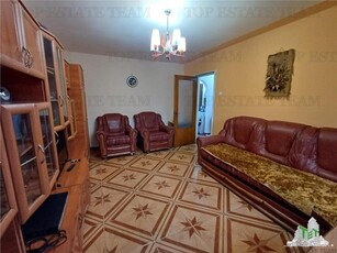 Apartament 3 camere de inchiriat la 2min de metrou Romancierilor