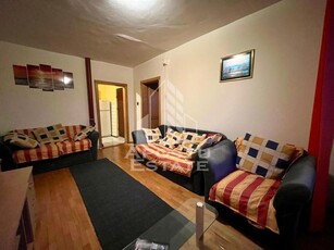 Apartament 3 camere,centrala proprie,lift,zona Saguui