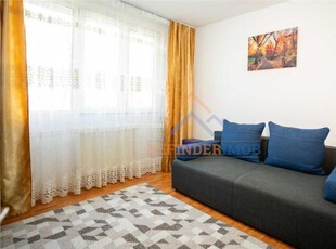 Apartament 4 camere de vanzare 1 Decembrie 1918 Trapezului Salajan