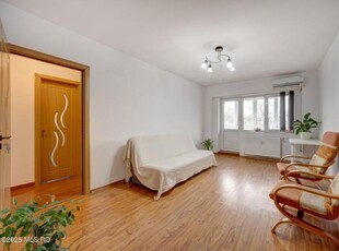 Apartament de 2 camere, etaj 3, metrou la 2 minute, Piata Gorjului!