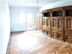 Apartament decomandat 2 camere | Ostrovului | Etaj 2