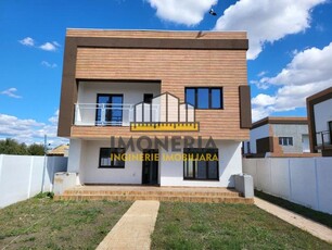 Casa individuala 4 camere | teren 317 mp | 11 km metrou Anghel Saligni