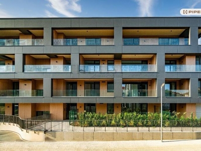 Apartament Lux 3 camere |PIPERAIANCU NICOLAE