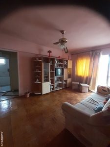 vand apartament