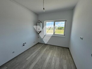 Apartament 2 camere etaj 1 si boxa la cheie Pictor Brana Selimbar