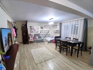 Apartament 3 camere 76 mp utili etaj 1 zona Pictor Brana Selimbar