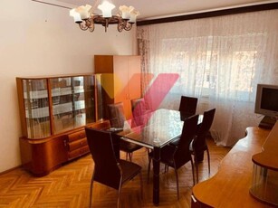 Apartament 3 camere Decomandat 70 mp Etaj 3/4 Calea Dumbravii