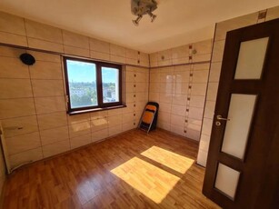 Apartament 3 camere,Micro 17,pe Frunzei