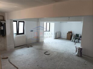 Apartament cu 3 camere, Burdujeni, 3C4233