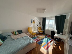 Apartament cu o camera, centrala proprie, zona Gheorghe Lazar