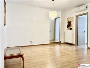 Apartament de 3 camere | Strada Trifesti