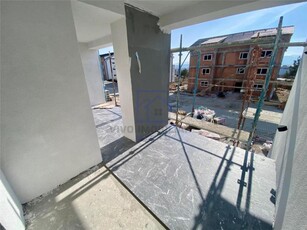 Apartament de vanzare in Sibiu - 3 camere, decomandat, etaj 1, cu balcon spatios, DaVinci de vanzare