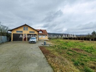 Garsoniera la casa in Satul Balata, Jud. HD.