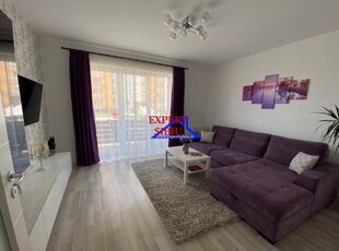 INCHIRIEZ apartament 2 camere decomandat,renovat, zona Mihai Viteazul