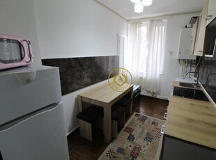 Inchiriez apartament 2 camere in Hunedoara, OM-Bd. 1848, 45mp, etaj 2