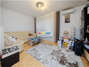 Vanzare apartament 4 camere METROU 1 DECEMBRIE 1918