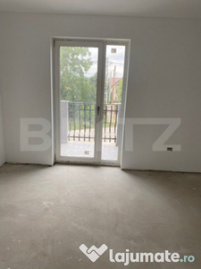 Apartament 2 camere, bloc nou, terasa 60 mp, zona Lisaura