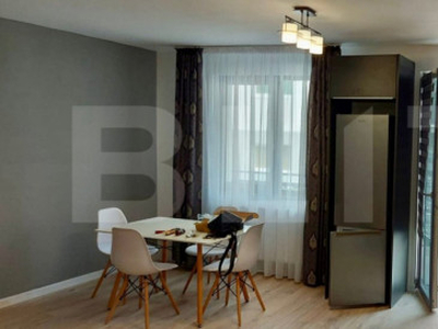 Apartament 2 camere,51mp cu parcare inclusa in pret, strada