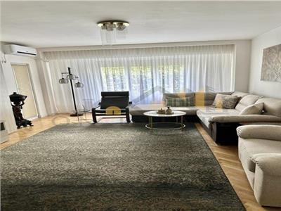 Apartament 3 camere Decebal