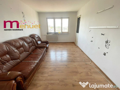 Apartament 3 camere,zona Piata noua