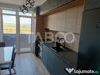 Apartament modern 3 camere 2 bai 87 mpu 2 balcoane lift parc