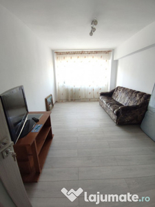 Apartament renovat, 4 camere, Centrul Civic, Brasov