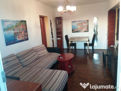 B-dul Titulescu apartament 3 camere.