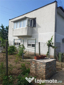 GIARMATA - 3 camere - 1 baie - 1 balcon - ETAJ 1 - BLOC IZOL