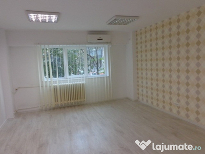 Apartament 3 camere decomandat - zona Unirii - 5 minute metr