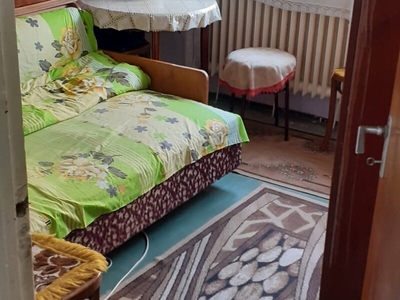 Apartament 3 camere Drumul Taberei Valea Argesului cf 1 dec et 4 65mp rea