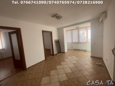 Apartament 3 Camere, Etajul 2, Bulevardul Republicii