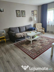 Apartament 4 camere, decomandat, etaj 3/4, parcare/ Baneasa.