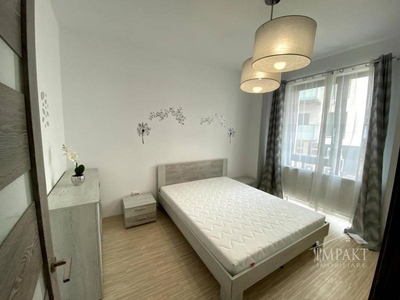 Apartament de inchiriat cu 3 camere,zona semicentrala!