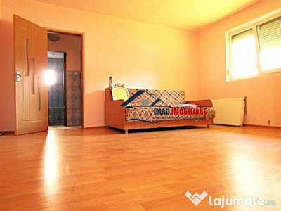 Spatios, zona buna!! apartamemt cu 2 camere in Targoviste -