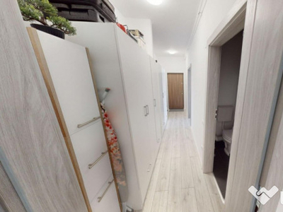 Apartament 2 camere, decomandat, zona Calea Cisnadiei