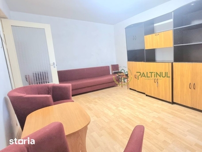 Apartament de 2 camere pretabil pentru investitie!