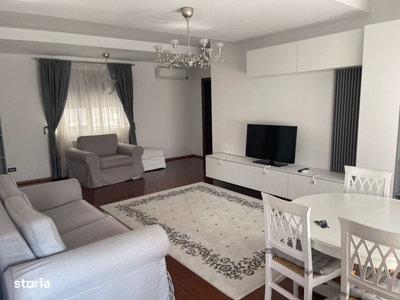 Inchiriez apartament 3 camere km 4-5 constanta