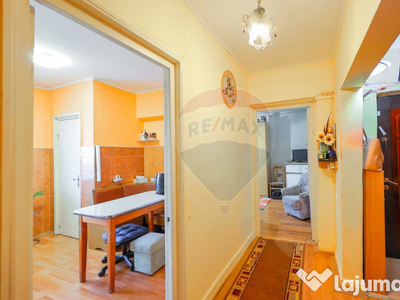 Apartament 3 cam AN, zona Complex Perla- Rogerius, Parc O...