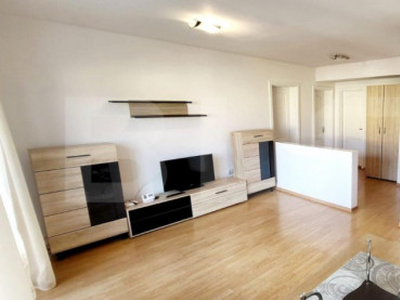 Apartament 3 camere, bucatarie inchisa, parcare, etaj 1, zon