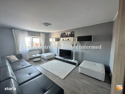 Apartament 3 camere decomandat, zona Faleza Nord