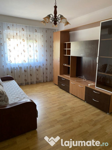 Apartament 3 camere Zona Malu Roșu Ploiești