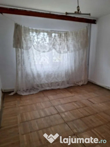 Apartament cu 2 camere in Micro 21