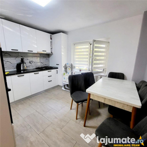 Apartament elegant, doua bai, structura decomandata, Noua, B