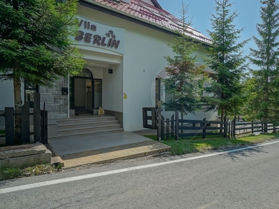 Hotelpensiune 11 camere vanzare in Poiana Brasov