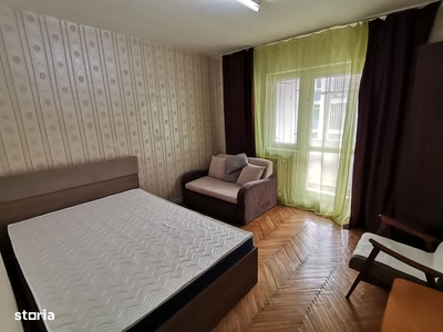 Stadion , inchiriez apartament 110 mp cu 2 dormitoare si loc parcare