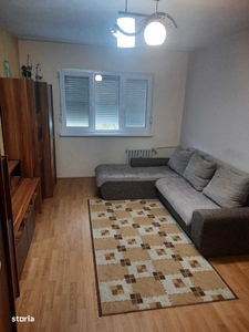 Apartament 3 camere, semidecomandat, 63 mp utili, etaj 2/4, zona Take